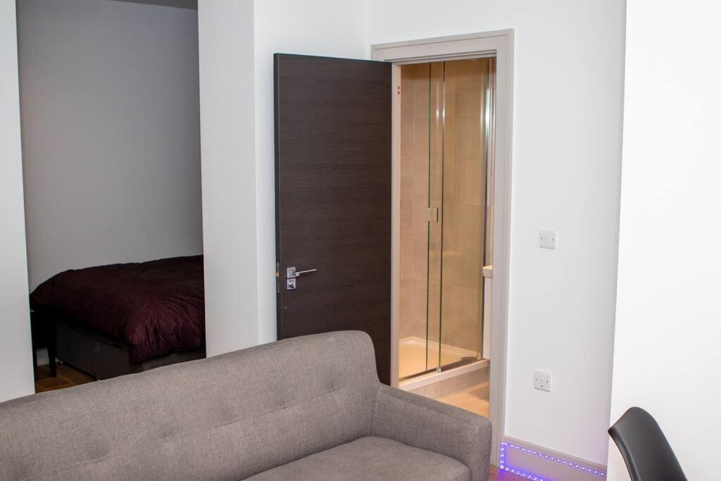 Stunning 1-Bedroom Flat In London! Bagian luar foto
